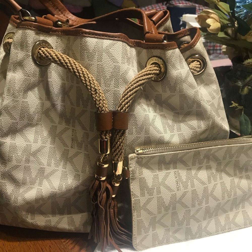 Michael Kors Brown and Cream Women's Bag Set
